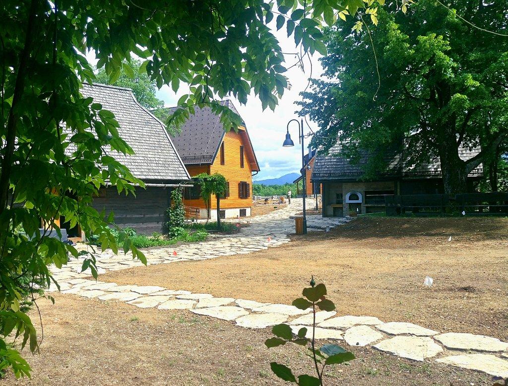Fenomen Plitvice Resort Plitvička Jezera المظهر الخارجي الصورة